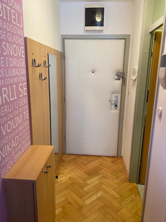 Self Check-In Studio With Wi-Fi And Parking Place Zagreb Exterior foto